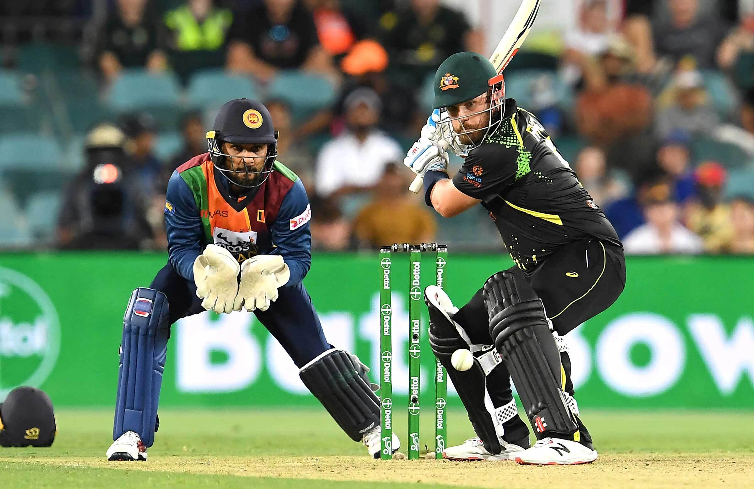 Keep an Eye on Cell Phone Use by Mobile Cell Phone Monitoring